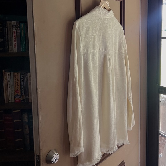 Zara Vintage Embossed Sewed Pattern Button-Up Blouse - Picture 9 of 12